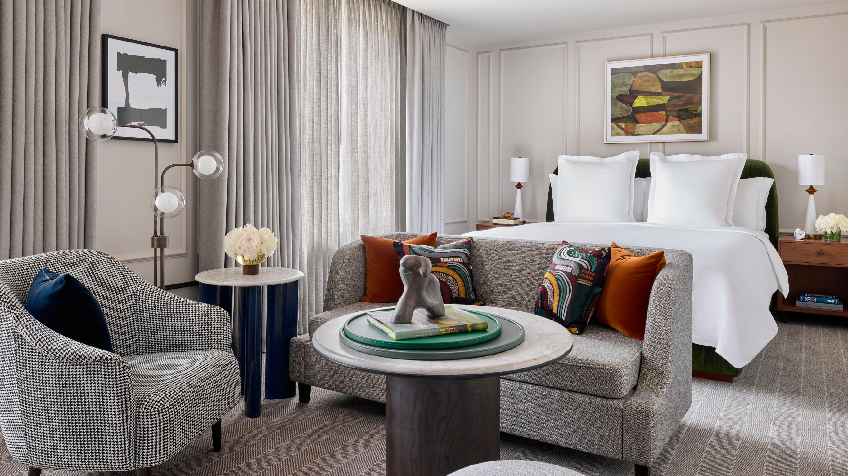 Deluxe King Preferred View Room